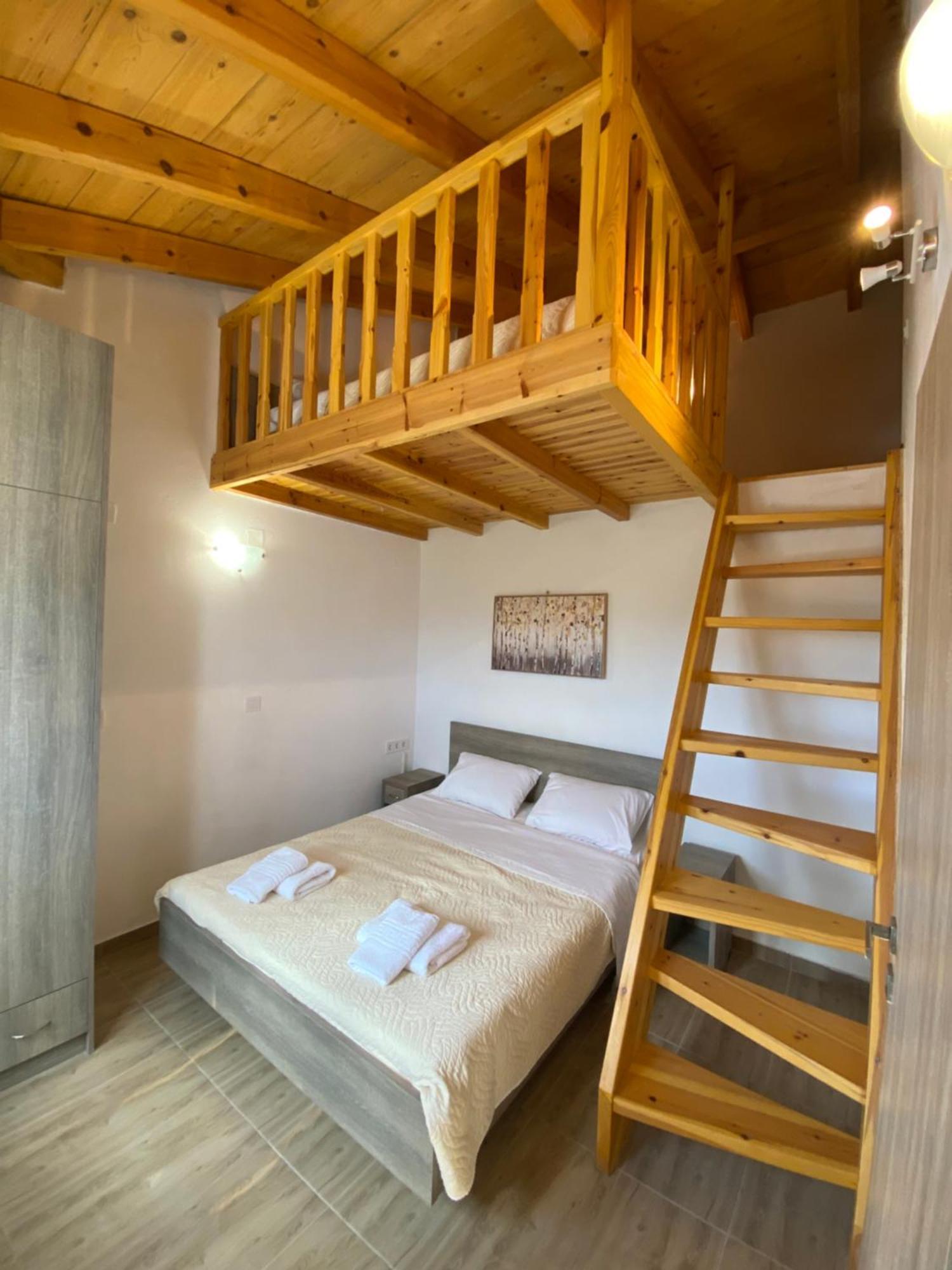 Theo Apartment Marathiás Zewnętrze zdjęcie