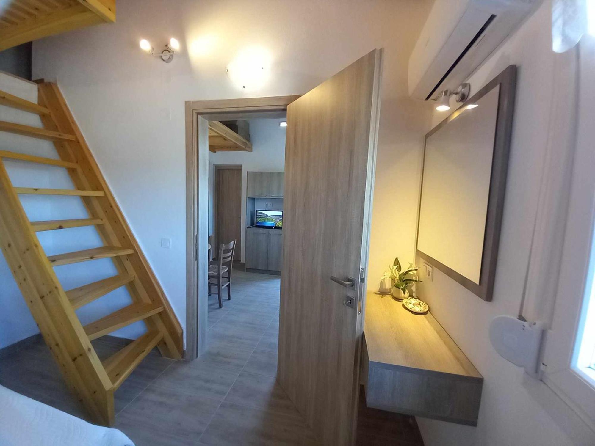 Theo Apartment Marathiás Zewnętrze zdjęcie